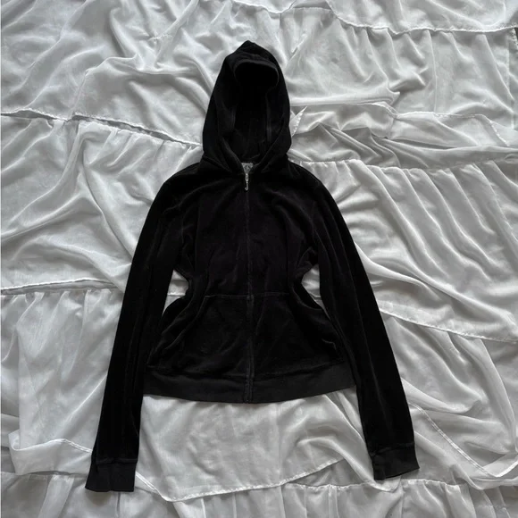 Y2K Vintage Juicy Couture Tracksuit Set - Picture 8 of 16